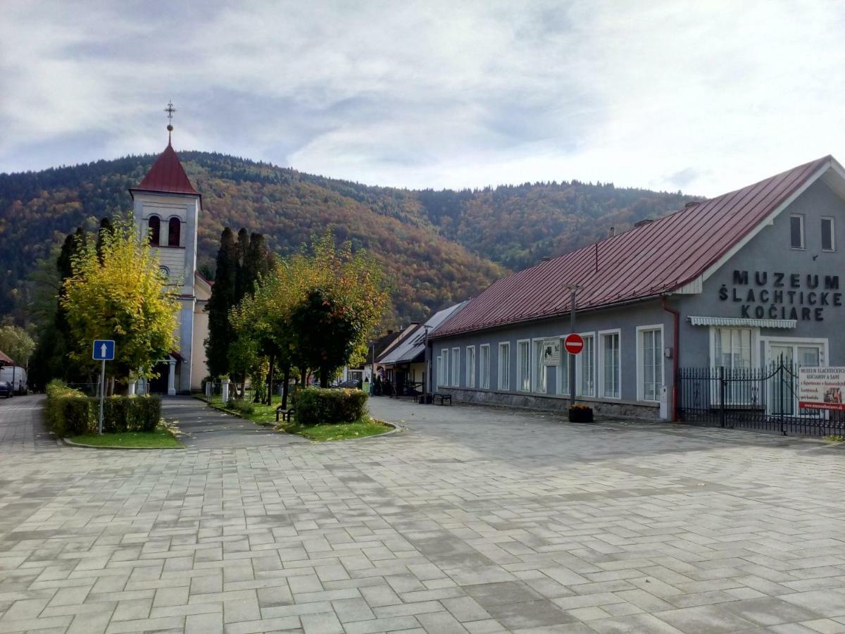 Urban Center Oravsky Podzamok Exterior foto